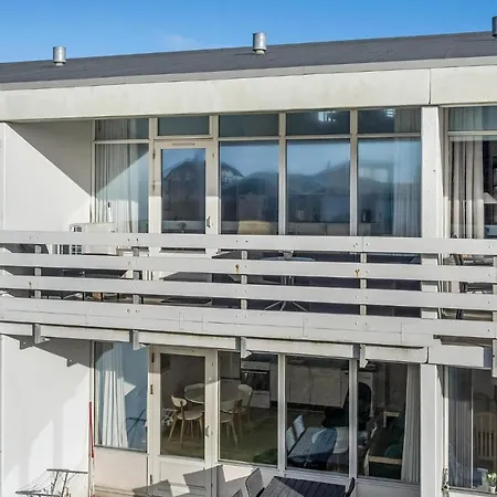 2 Bedroom Amazing In Διαμέρισμα Ringkøbing